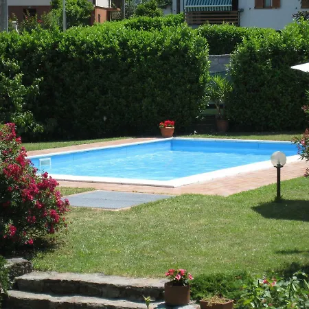 Casa Perlino Semesterbostad Colico